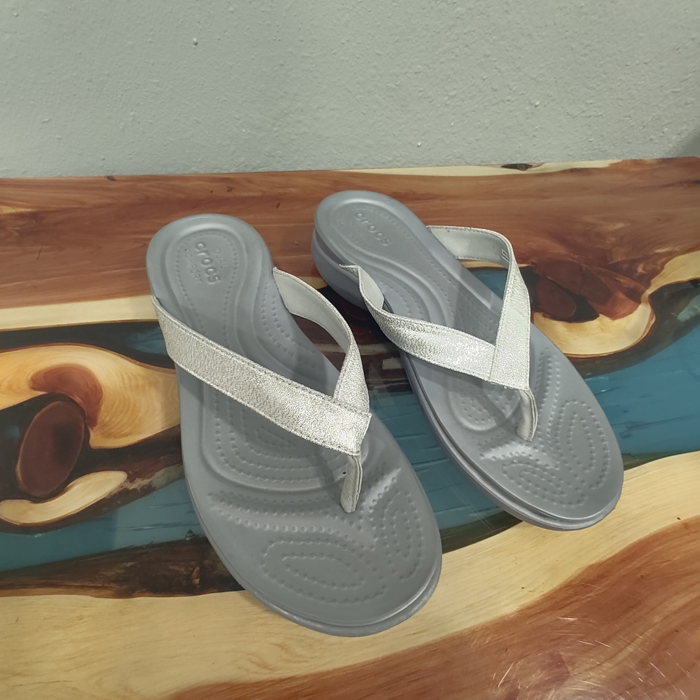 CROCS Dual Comfort Silver and Gray Women's Sandals/ Flip Floos Sz 8